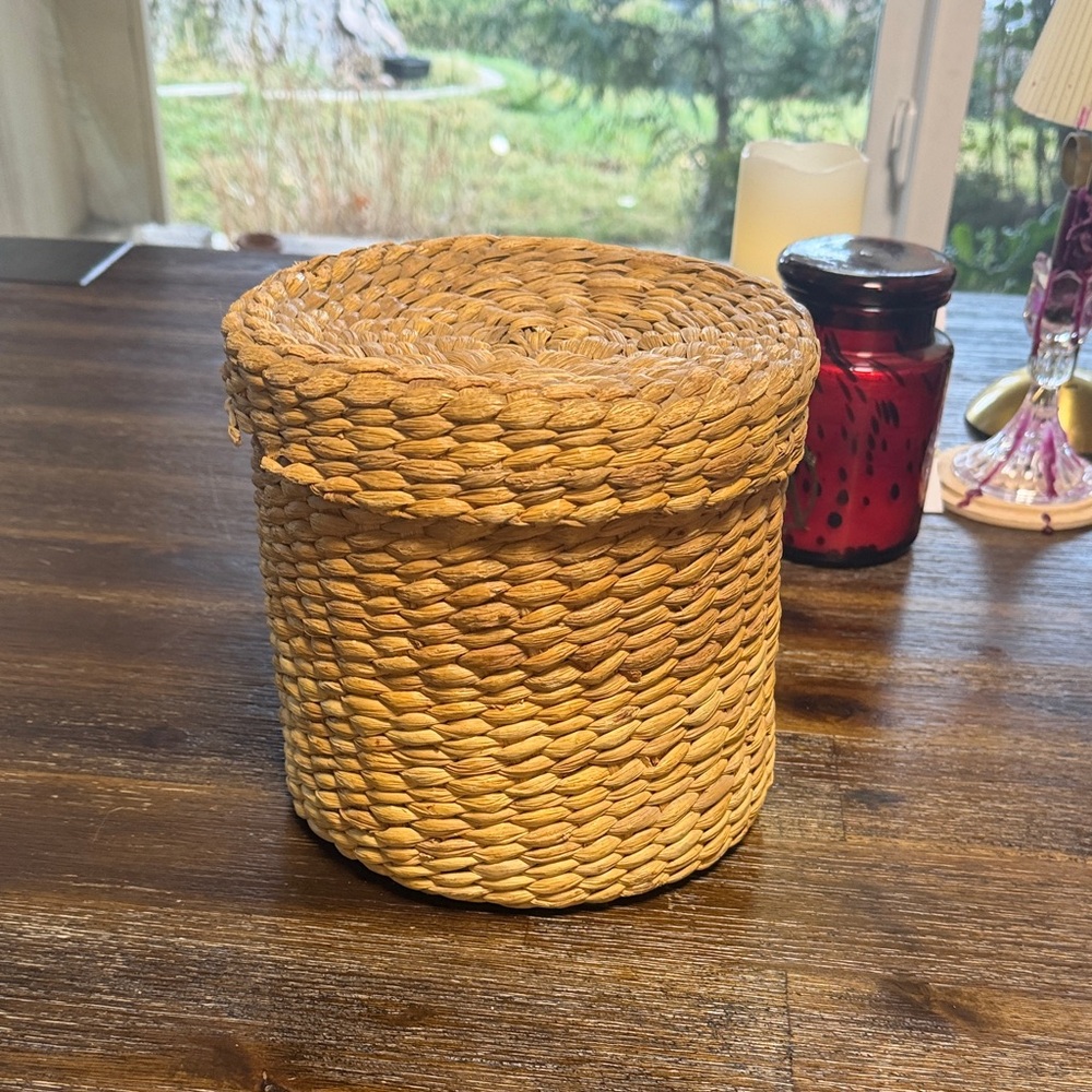 Woven Tan Storage Basket vintage - farm